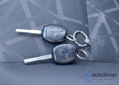 2012 Ford Fiesta Ses из США, поврежденный, VIN 3FADP4FJ2CM196390